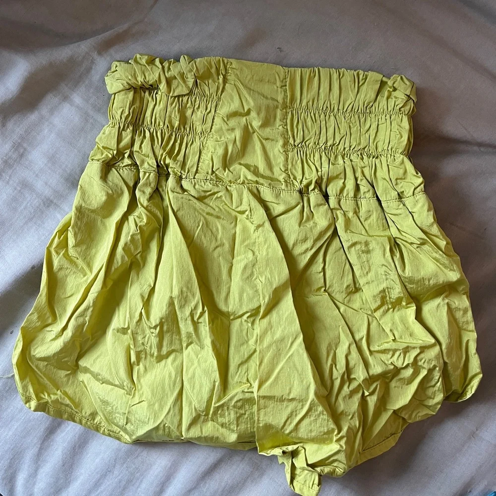 Yellow High Rise Active Shorts - Picture 1 of 1
